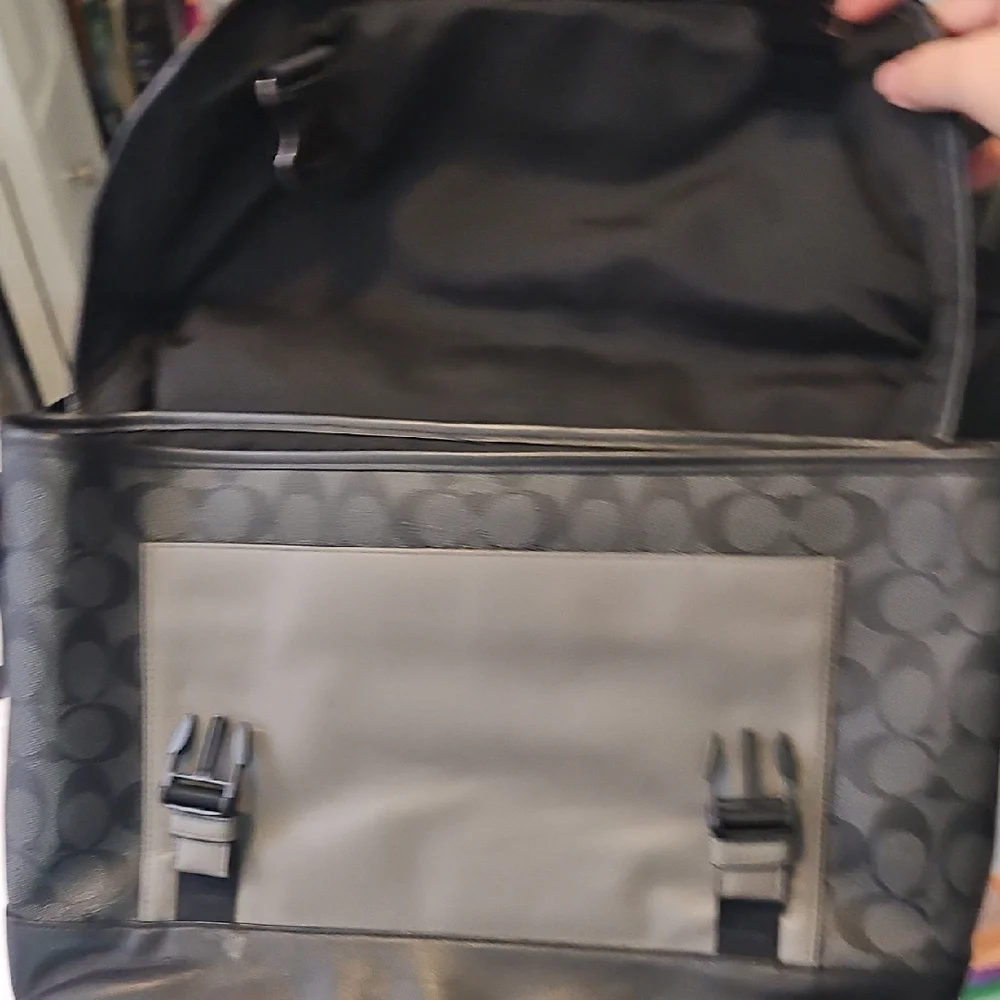 Coach Black/Gray Leather Messenger/sachel Bag